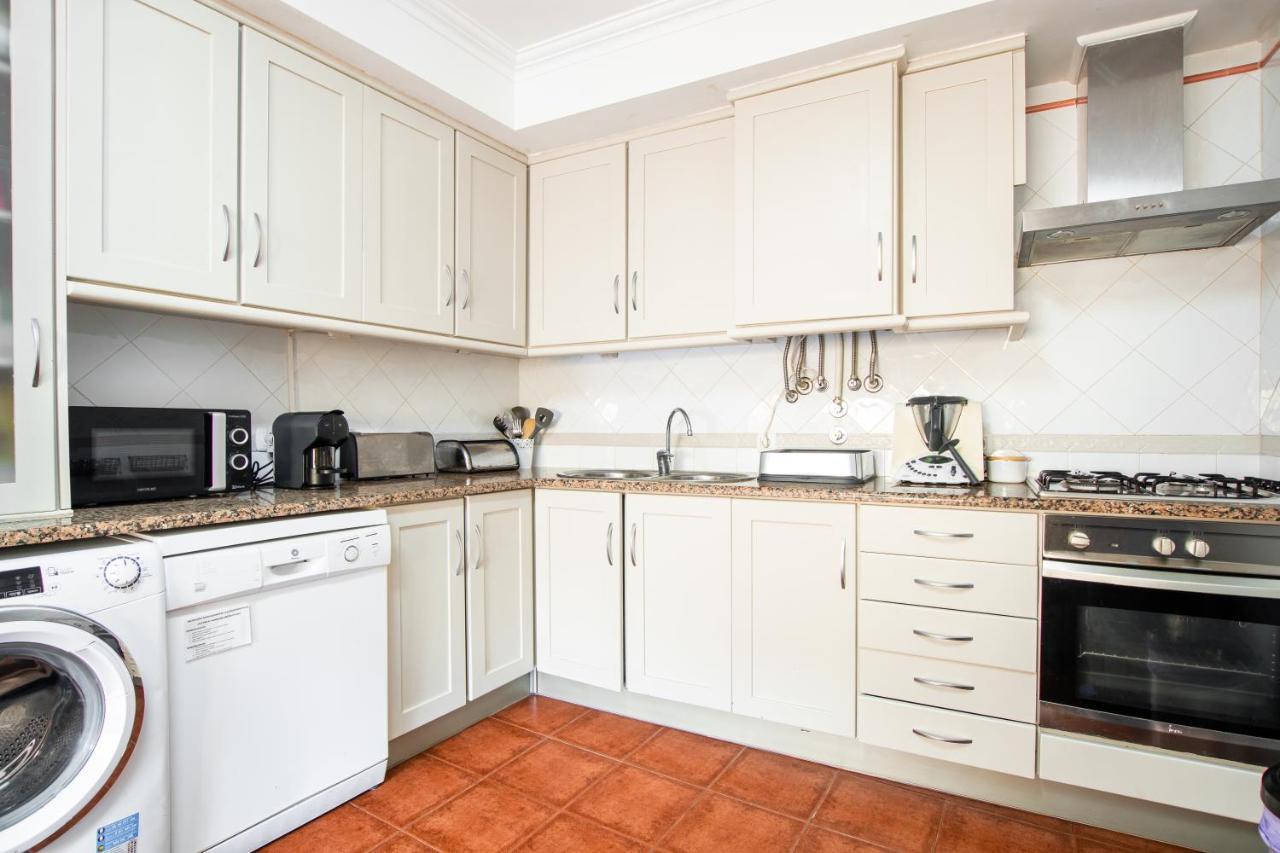 Villa 6Pax Baby Friendly Near Dino Park&Beaches São Bartolomeu Exteriér fotografie