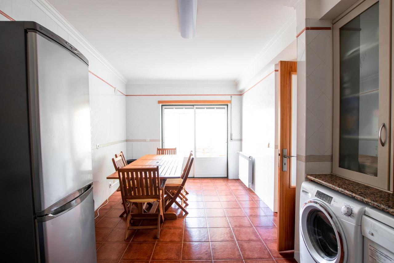 Villa 6Pax Baby Friendly Near Dino Park&Beaches São Bartolomeu Exteriér fotografie